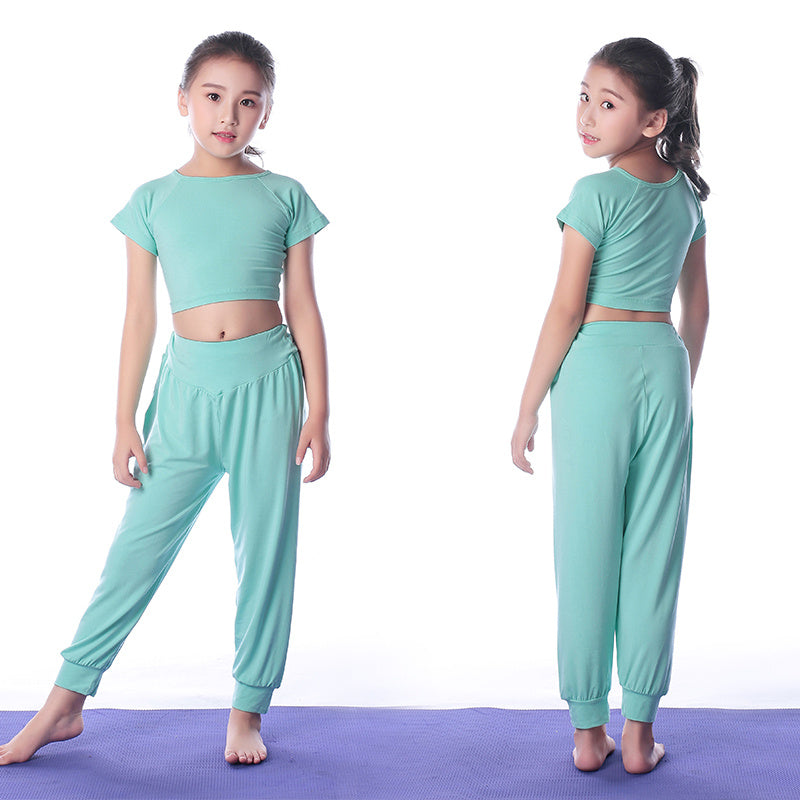 Girls' Seamless Yoga & Gymnastics Outfit Set - Moisture-Wicking Fabric  Export to Sheets