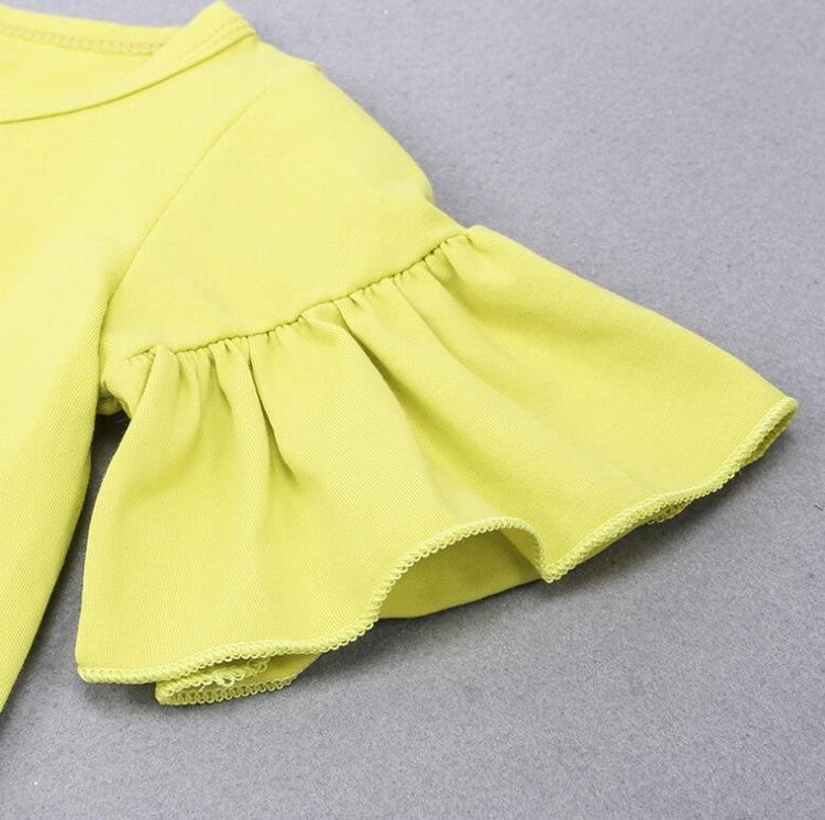 Girls' Casual Two-Piece Denim Suit: Yellow Cotton Letter T-Shirt & Jeans Set